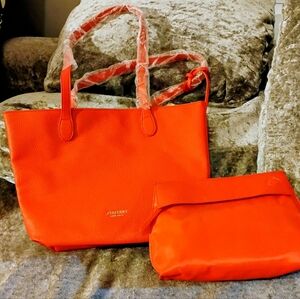 Shiseido Mini Tote Purse with bonus cosmetics pouch